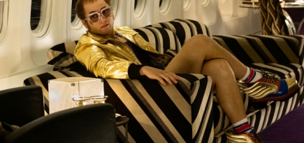 В Сети появился первый снимок с Тэроном Эджертоном в образе Элтона Джона