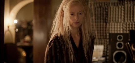 Тильда Суинтон и Идрис Эльба снимутся у режиссера фильма «Безумный Макс: Дорога ярости»