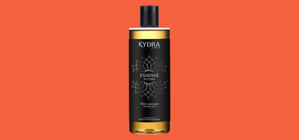 Эссенция для окрашивания волос, футляр для помады в кристаллах и другие новинки недели