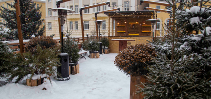 «Сыроварня» открыла зимние бары на Усачевском рынке и Красном Октябре