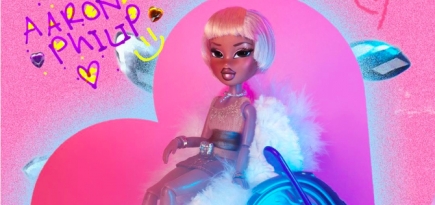 Bratz выпустил куклу в образе трансгендерной модели в инвалидном кресле Аарон Филип