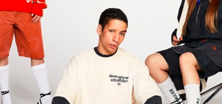 Acne Studios представил новую коллекцию Face с логотипом-рожицей