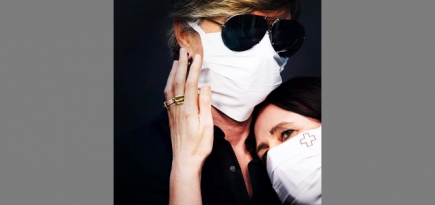 A.F. Vandevorst продает лицевые маски ради помощи малообеспеченным семьям