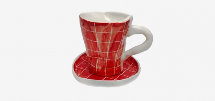 «Антон тут рядом» и The Dar Store выпустили коллекцию посуды