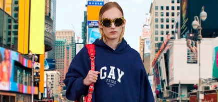 Демна Гвасалия сделал худи и кепки со словом «gay» для прайд-коллекции Balenciaga