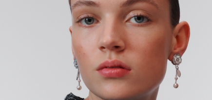 Chanel сделал шпаргалку с советами по ношению серег