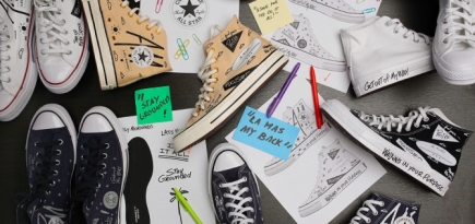 Converse выпустил коллекцию кед с надписями-аффирмациями