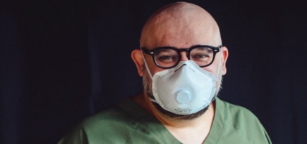 Главный врач больницы в Коммунарке, заразившийся коронавирусом, выздоровел