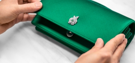 Dior показал, как создается клатч Gem Bag