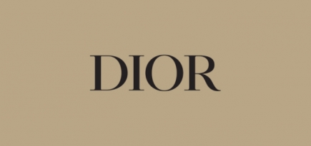 Художница Джуди Чикаго создала инсталляцию для кутюрного шоу Dior