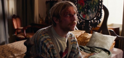 Иван Дорн переживает творческий кризис и попадает в секту в короткометражке «Eleusis»