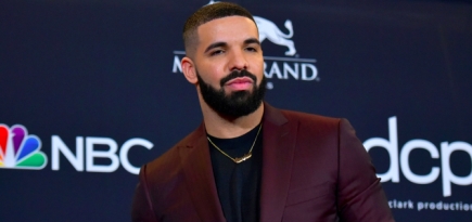 Дрейк создал свечу с ароматом самого себя