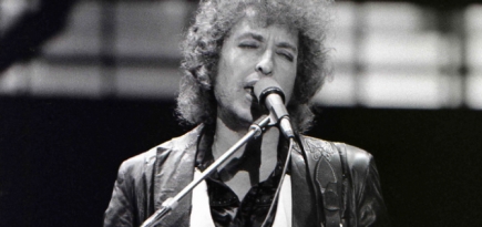 Боб Дилан столкнулся с обвинениями в сексуальном насилии над 12-летней девочкой