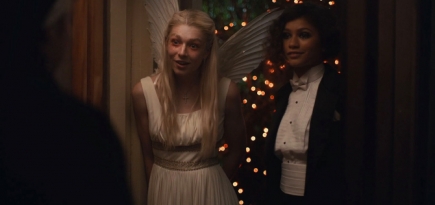 Клоуны и «Эйфория»: эксперты рассказали о бьюти-трендах Хеллоуина-2020