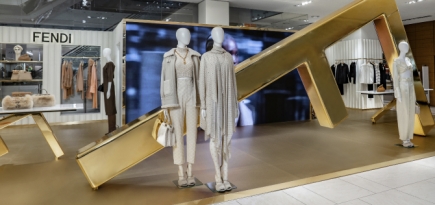 В ЦУМе открылся поп-ап с осенне-зимней коллекцией Fendi