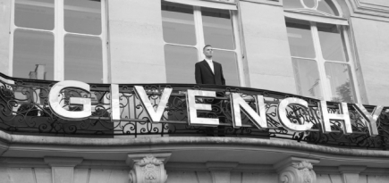 Мэттью Уильямс отметил год работы в Givenchy
