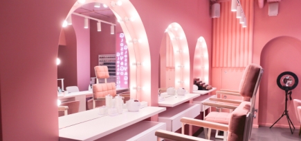 В Москве открылся новый салон красоты Glossy&Go