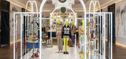 Gucci открыл поп-ап в кинотеатре «Художественный»