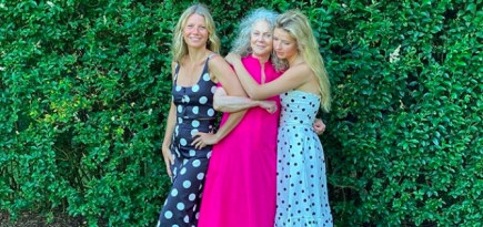 Гвинет Пэлтроу поделилась совместным снимком с матерью и дочерью