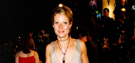 Гвинет Пэлтроу выставила на аукцион свое платье с «Оскара-2000» ради борьбы с коронавирусом