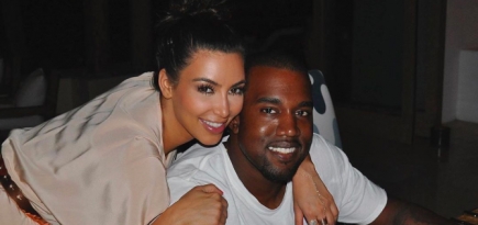 Ким Кардашьян поделилась архивными снимками с Канье Уэстом в честь годовщины их свадьбы