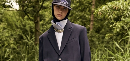 Maison Kitsuné представил новую весенне-летнюю коллекцию в аутдор-эстетике