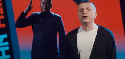 Леонид Парфенов запустил новый сезон ютьюб-шоу «Намедни»