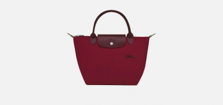 Longchamp выпустил сумки Le Pliage из переработанного нейлона