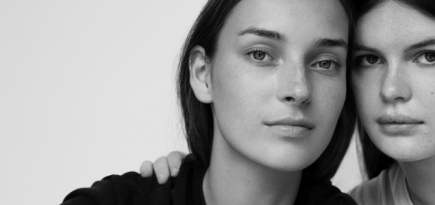 Mango выпустил коллекцию в поддержку борьбы с раком груди