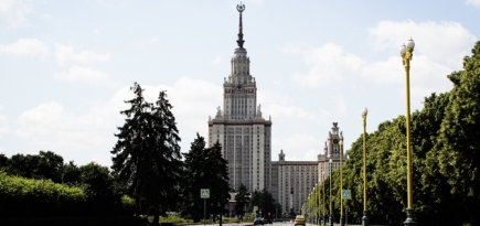 Минобрнауки рекомендовало вузам перевести не привитых от COVID-19 студентов на удаленку