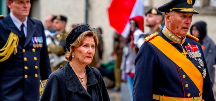 Короля и королеву Норвегии поместили в карантин