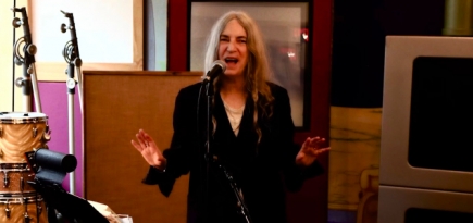 Патти Смит проведет онлайн-шоу в честь инаугурации Джо Байдена