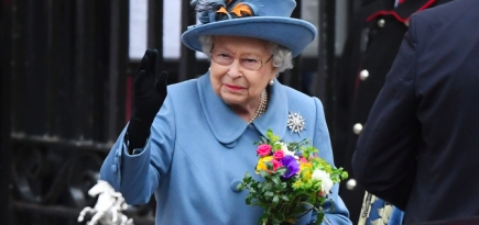 Елизавета II будет носить специальные перчатки для защиты от COVID-19