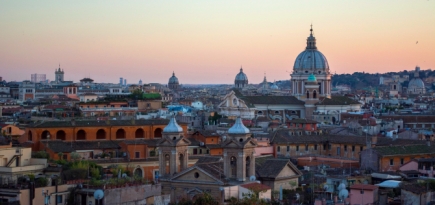 Россия возобновляет авиасообщение с Италией, США и еще шестью странами