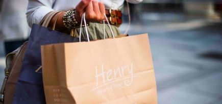 В «черную пятницу» россияне потратили почти на 40% меньше, чем в прошлом году