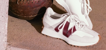 Staud переосмыслил кроссовки New Balance 327