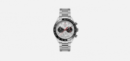 TAG Heuer представил новые часы Carrera Sport Chronograph