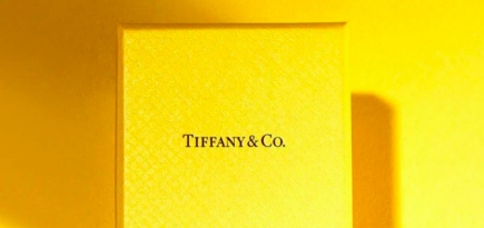 Tiffany & Co. сменил фирменный цвет в честь 1 апреля