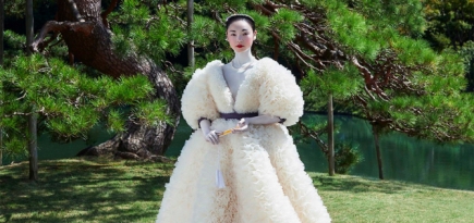 Томо Коидзуми создал коллекцию свадебных платьев по мотивам кимоно