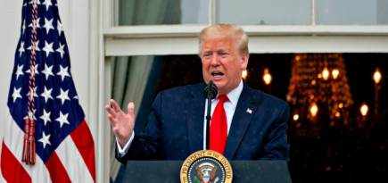 Дональд Трамп рассказал, что отдает свою зарплату на борьбу с коронавирусом