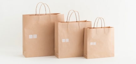 Российские магазины Uniqlo начнут переходить на экоупаковку весной 2020 года