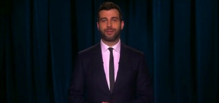 Иван Ургант извинился перед оскорбленными верующими за рождественский выпуск своего шоу