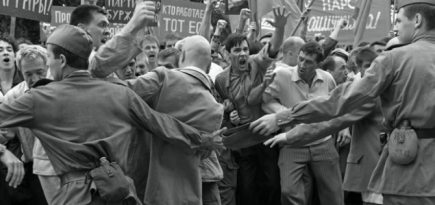 На Венецианском кинофестивале покажут фильм Андрея Кончаловского о «Новочеркасском расстреле» 1962 года