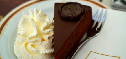 Власти Вены раздадут горожанам ваучеры для посещения ресторанов и кафе