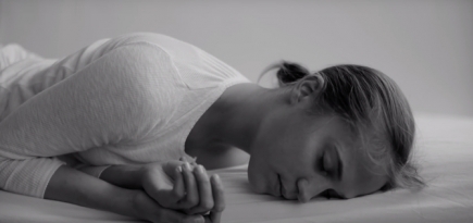 Алисия Викандер снялась в клипе The National на песню «Light Years»