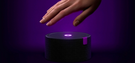 «Яндекс» показал умную колонку «Станция Мини» — ею можно управлять жестами