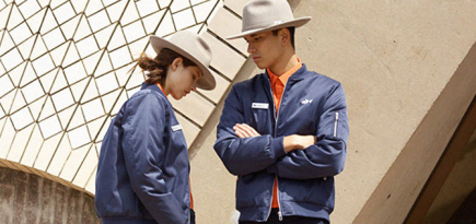 Кто делает форму для сотрудников театра и музеев: 5 вдохновляющих примеров