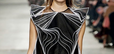 Обзор Buro 24/7: Christopher Kane, осень-зима 2014