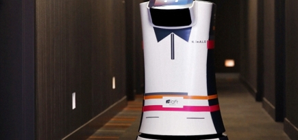 Первый дроид-дворецкий A.L.O. в отеле Aloft Cupertino