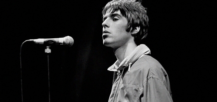 Oasis представили акустическую версию композиции She's Electric